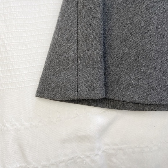 DIANE VON FURSTENBERG CARLITA GREY FLUTTER FLARED SKIRT - 8 - Picture 9 of 9